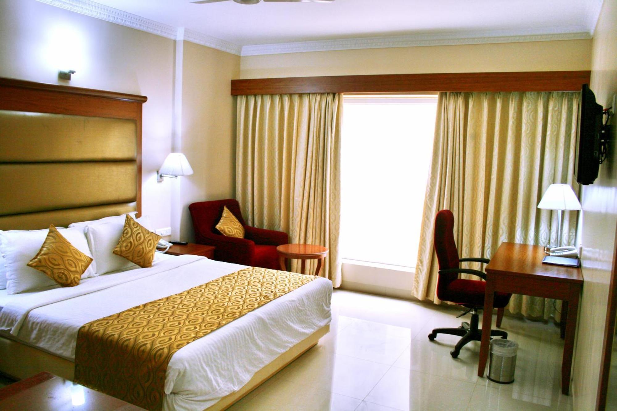 Raj Park- Hill View Otel Tirupati Dış mekan fotoğraf
